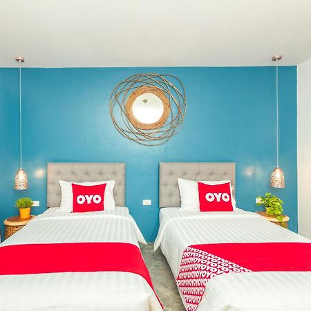 Oyo 422 Jane​ Homestay​ And​ Resort​ Rawai Bagian luar foto